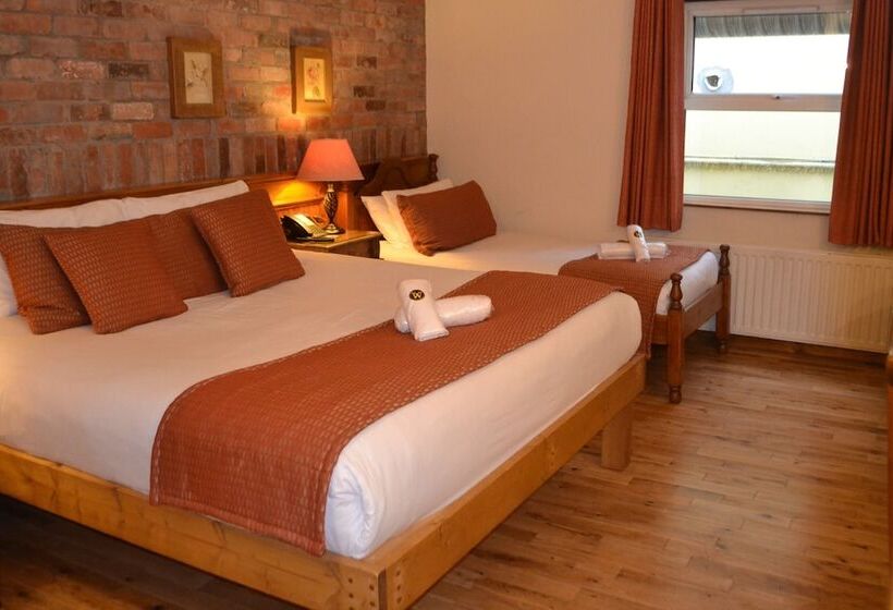 スタンダードトリプルルーム, Walsh S Hotel And Apartments