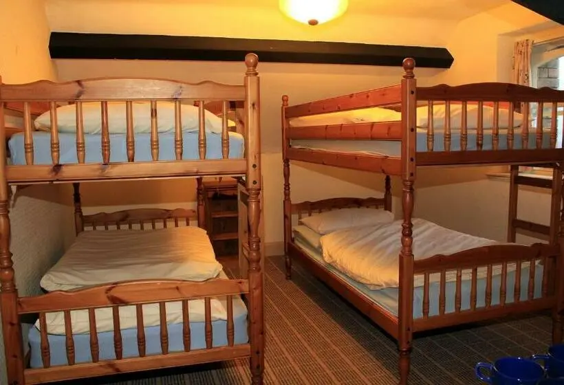 Vuode Makuusalissa, The Eagles Bunkhouse