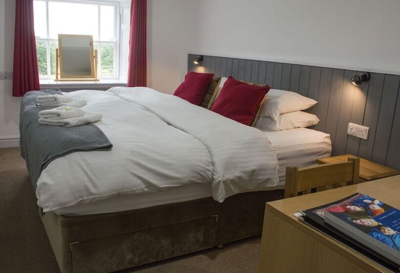 اتاق استاندارد با چشم‌انداز دریاچه, Brathay Hall   Brathay Trust