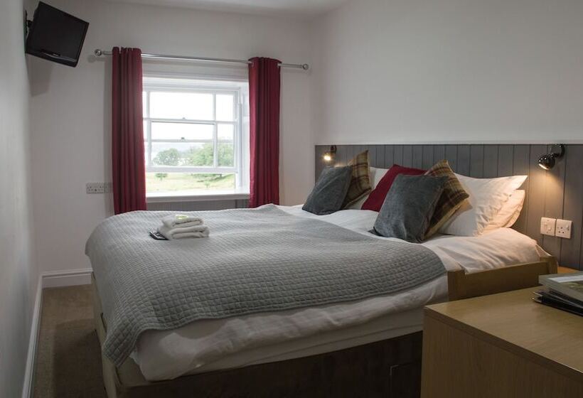 اتاق استاندارد با چشم‌انداز دریاچه, Brathay Hall   Brathay Trust