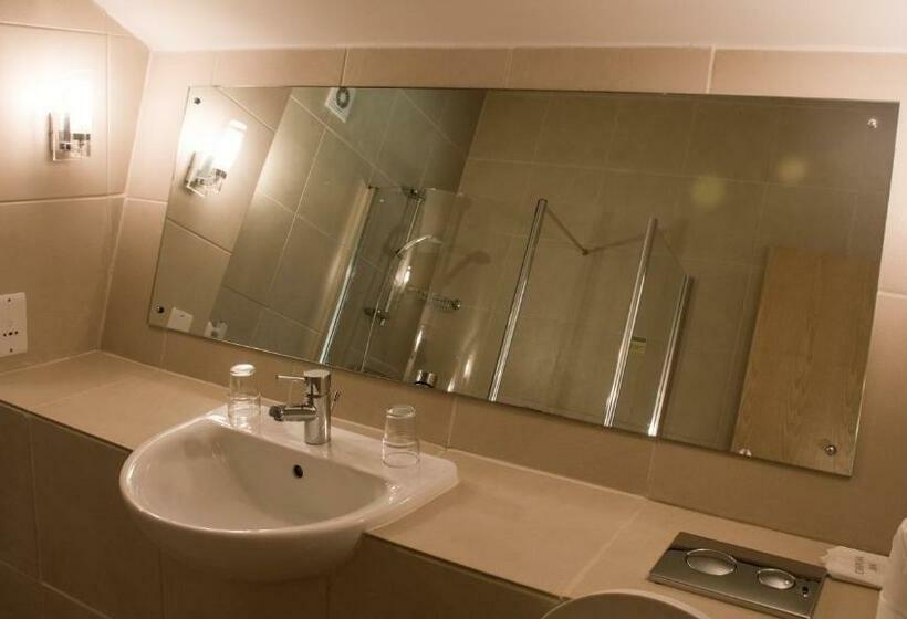 اتاق سوپریور, Brathay Hall   Brathay Trust