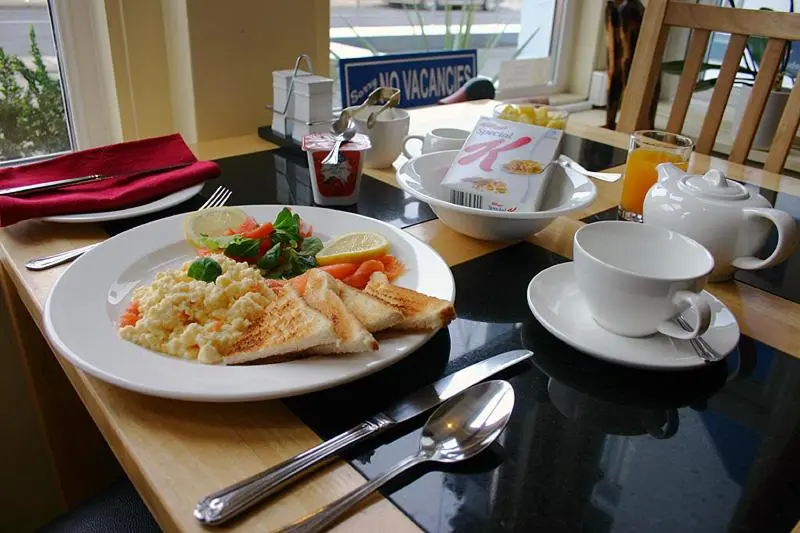 スタンダードルーム, Brixham House