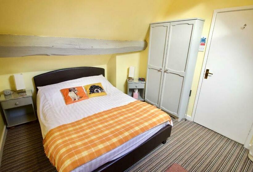 스탠다드 룸, Calcutts House