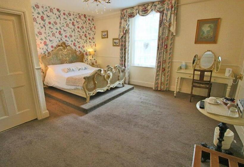 스탠다드 룸 킹사이즈 침대, Calcutts House