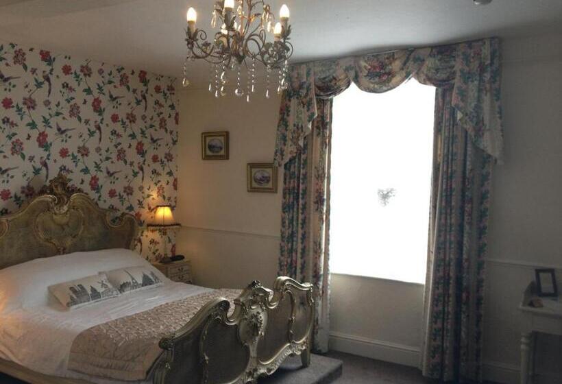 스탠다드 룸 킹사이즈 침대, Calcutts House