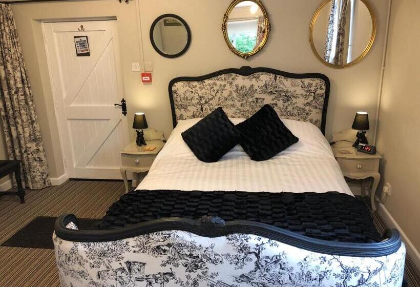 스탠다드 룸, Calcutts House