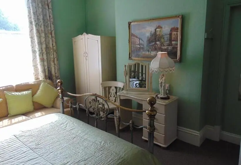 Superior-huone Poreallas, Holywell House