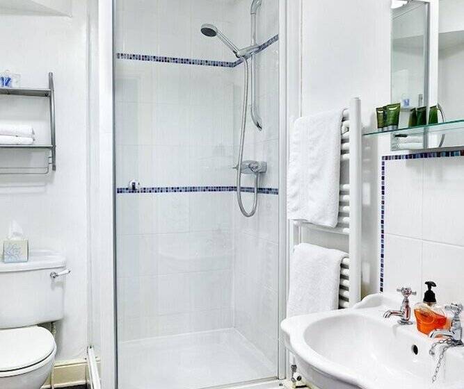 חדר סופריור, Kirkgate House