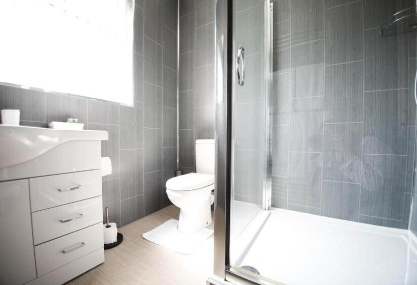 ガーデンビュースタンダードルーム, No 10 Treverbyn Road