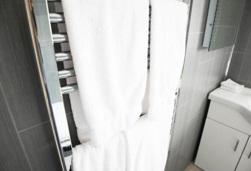 ガーデンビュースタンダードルーム, No 10 Treverbyn Road