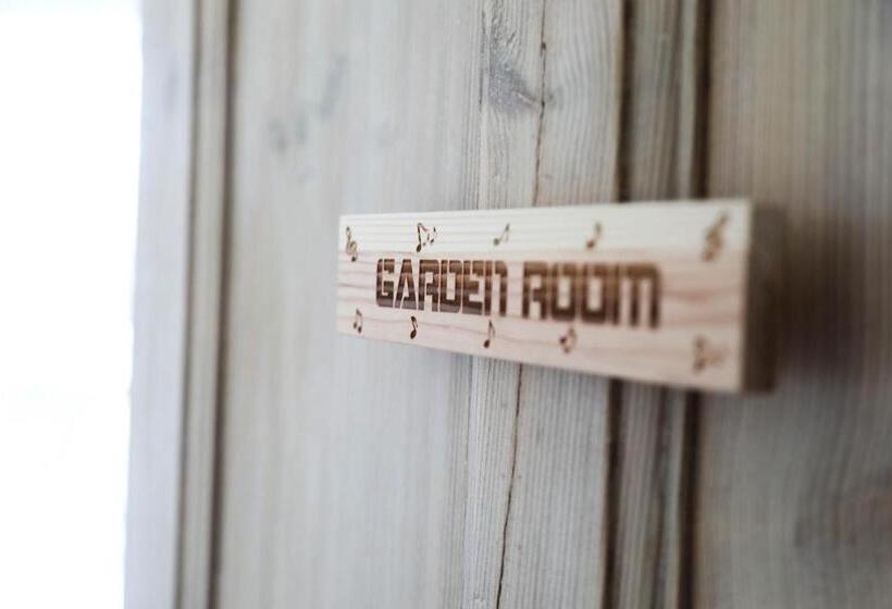 ガーデンビュースタンダードルーム, No 10 Treverbyn Road