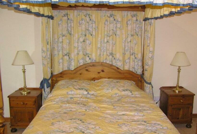 Номер Стандарт, The Antlers