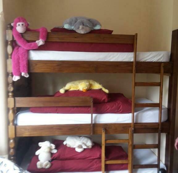 家庭间, The Breverton