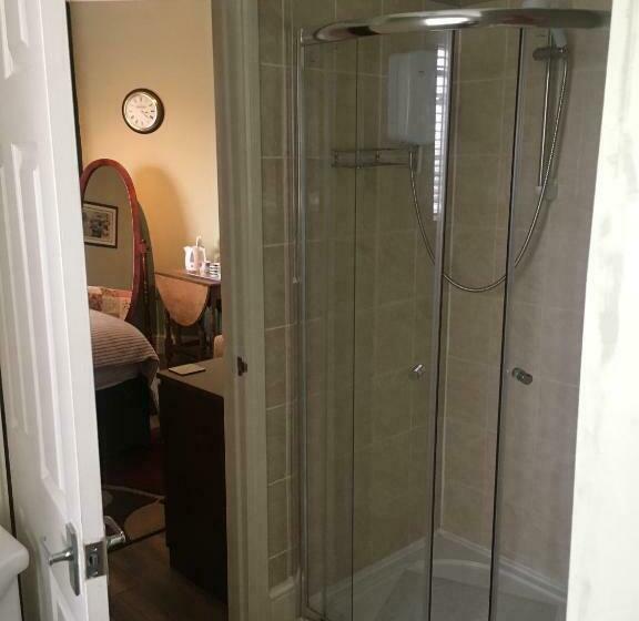 Номер Стандарт, Kings Arms Inn