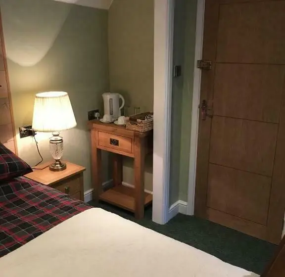 キングサイズベッドのデラックスルーム, Kings Arms Inn