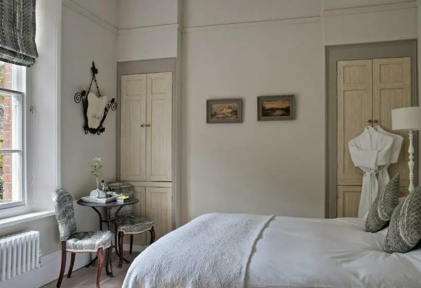 ガーデンビューデラックスルーム, The Old Rectory