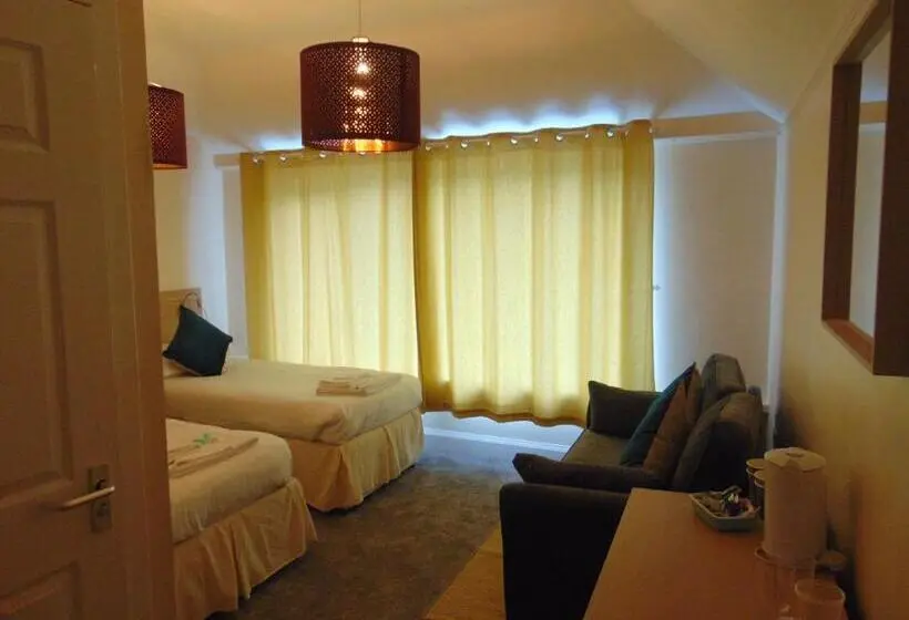 スタンダードトリプルルーム, Callander Hostel