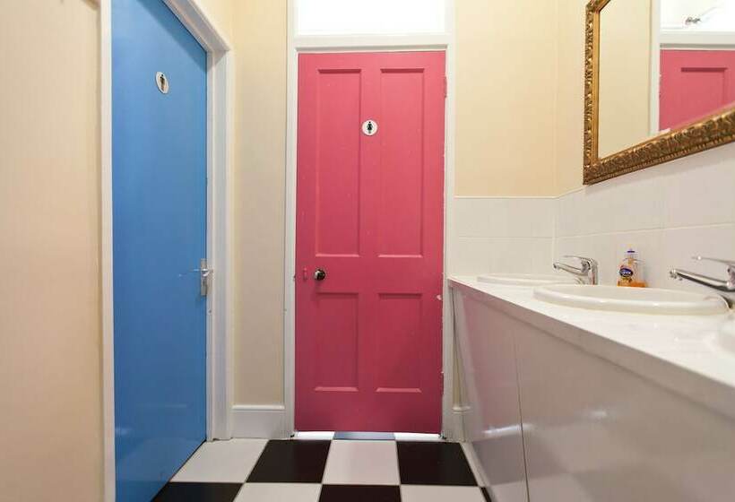 Семейный Номер Совместный Санузел, Hostel Connect