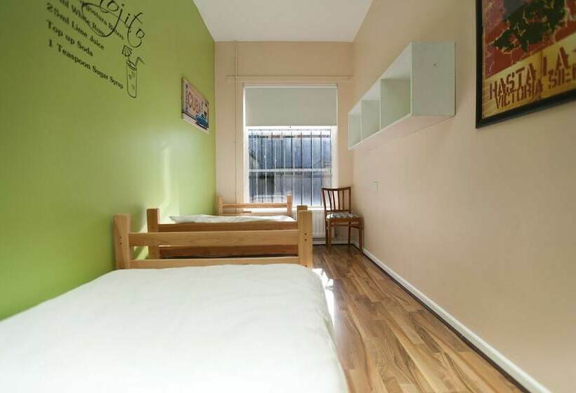 Номер Стандарт Совместная Ванная, Hostel Connect