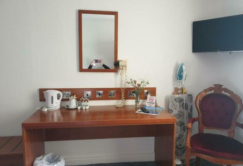 Номер Стандарт Индивидуальный, Chase