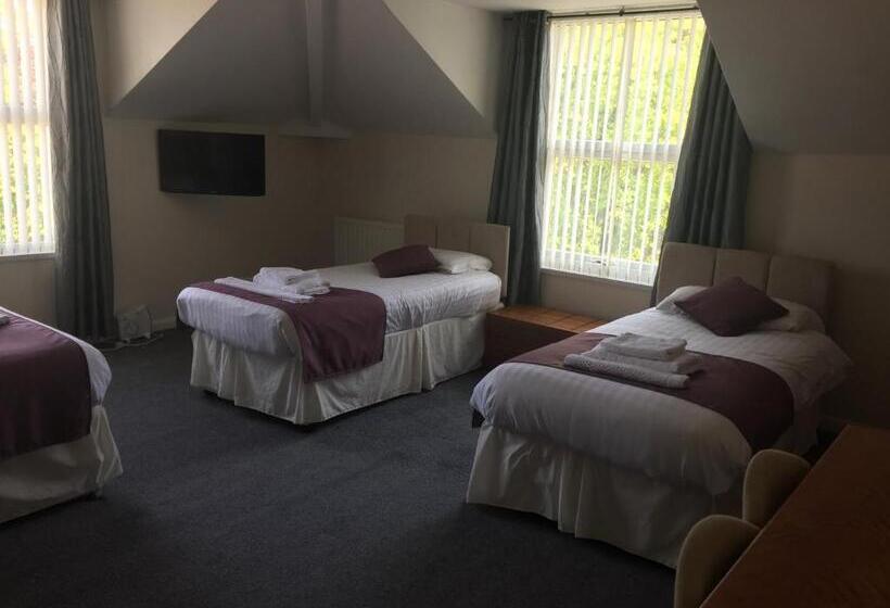 Семейный Номер, Chase