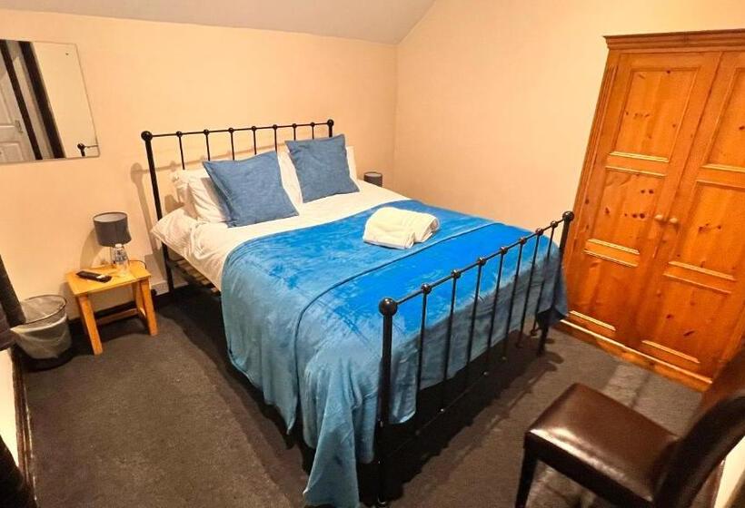 スタンダードルーム, The Old Bath Arms