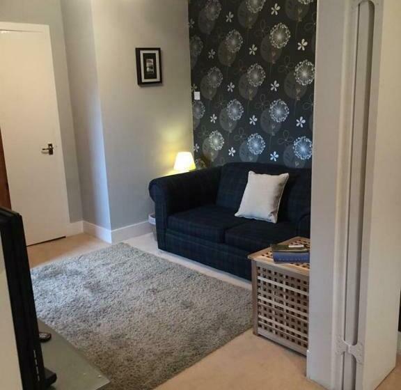 Люкс, The Strontian