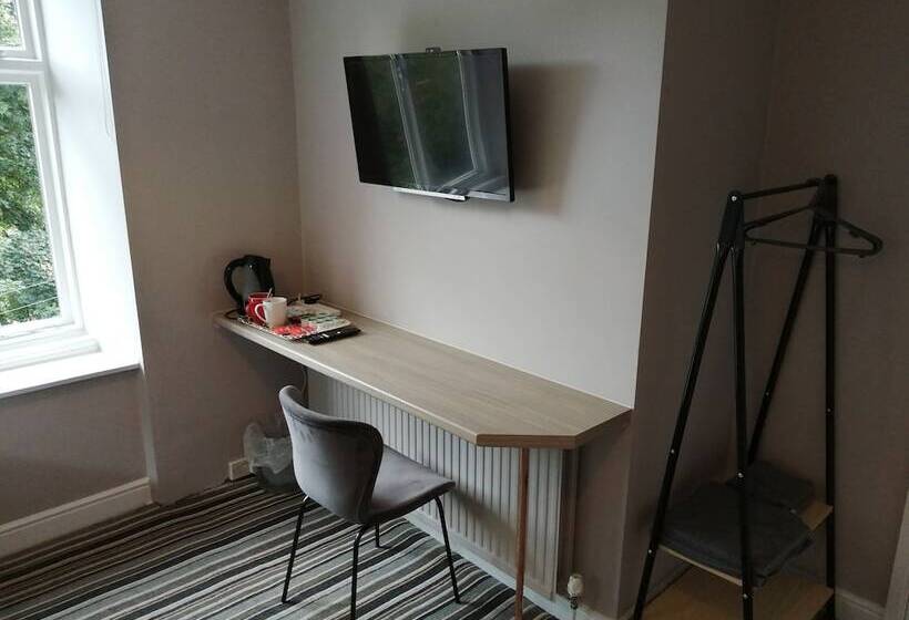 스탠다드 룸, Spring Grove Tavern