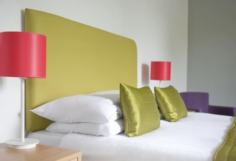 스탠다드 룸, Royal Whitby