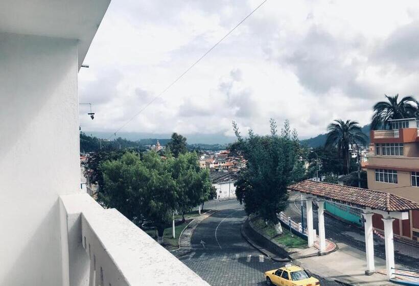 Четырехместный Номер Deluxe, Hostal Chasqui