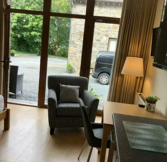 スタンダードシングルルーム, Courtyard Mews Armagh City