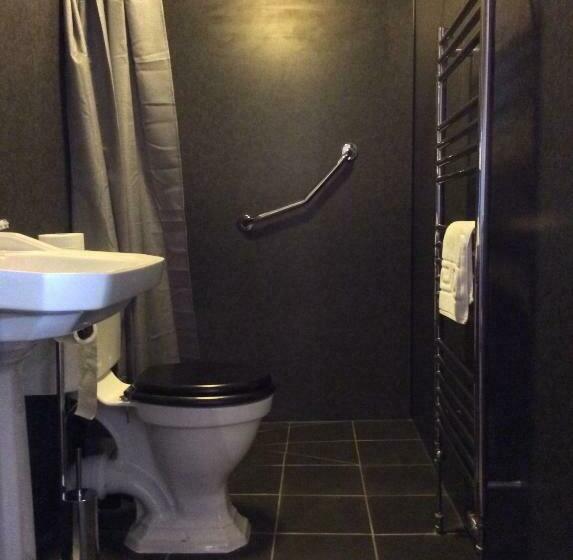 غرفة قياسية, Hillview Park