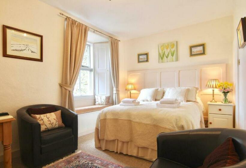 غرفة قياسية, The Old Vicarage