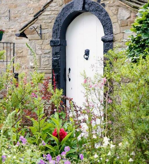 غرفة قياسية, The Old Vicarage