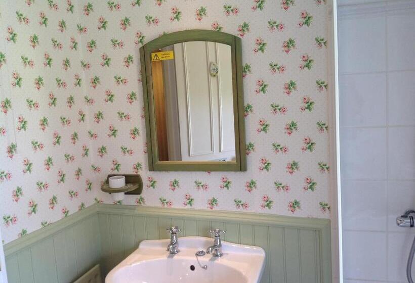 חדר סטנדרט עם מיטת קינג, The Spinney