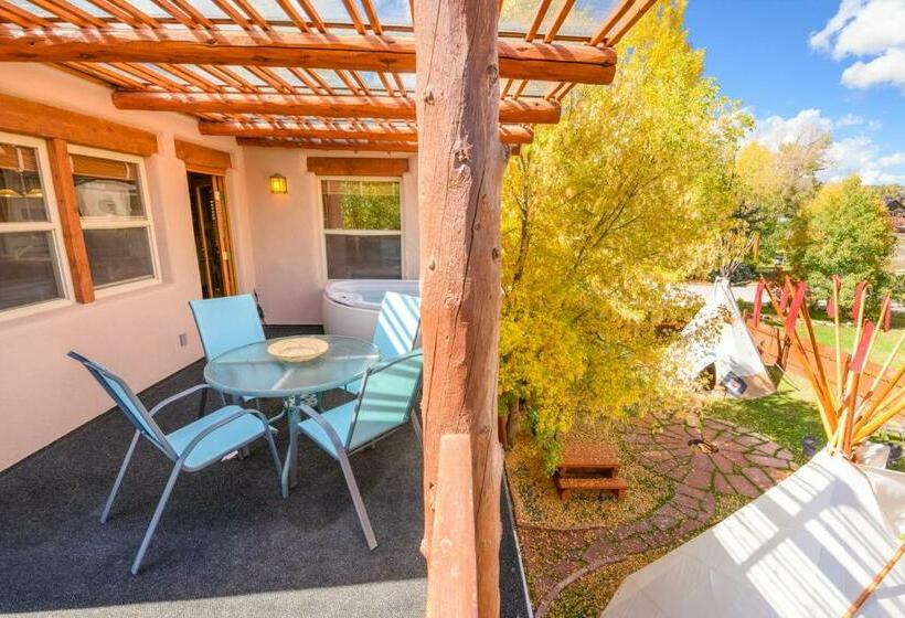 Люкс, Chipeta Lodge