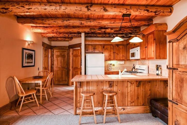 Люкс, Chipeta Lodge