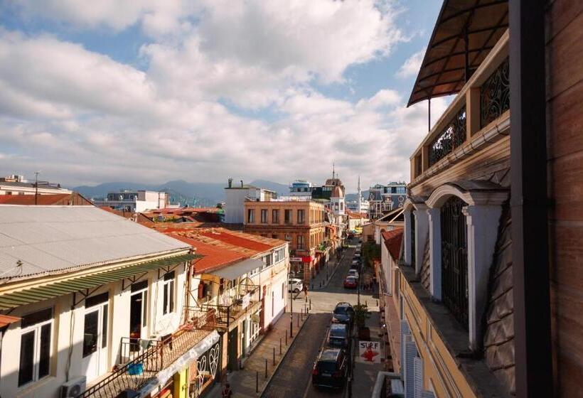 اتاق استاندارد سه تخته با بالکن, Bel Mare Boutique