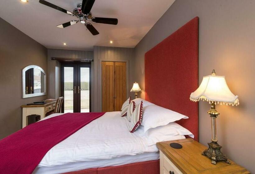 חדר סטנדרט, Briarfields