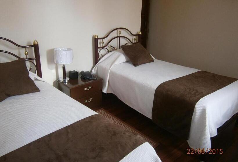 Номер Стандарт Трехместный, La Merced Plaza Hospedaje