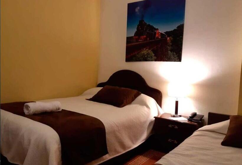 Номер Стандарт Трехместный, La Merced Plaza Hospedaje