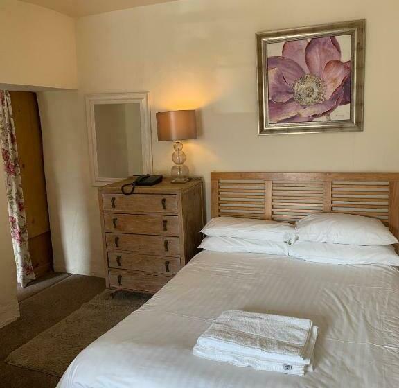 חדר אקונומי, Harrisons Hall Bed & Breakfast