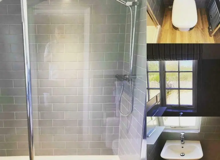 Standard Yhden Hengen Huone, Random Hall
