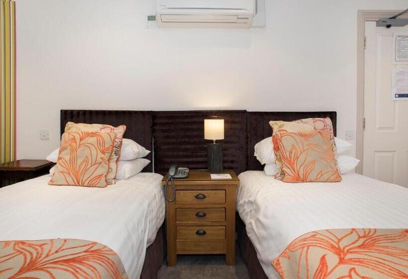 חדר סטנדרט, Royal Seven Stars