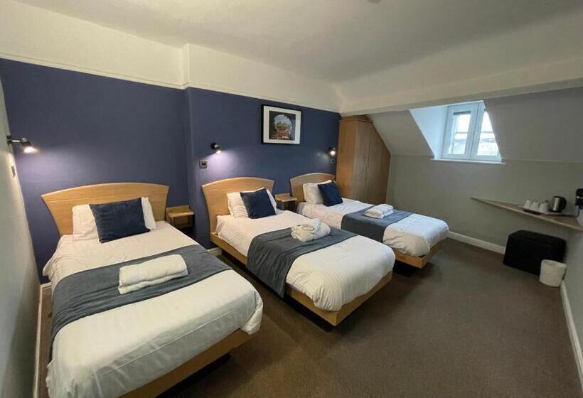 스탠다드 트리픔 룸 공동욕실, The George