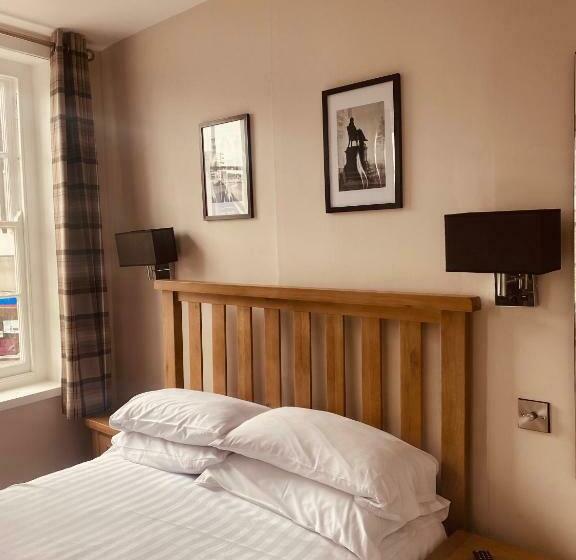 חדר סטנדרט, The Loopy Shrew