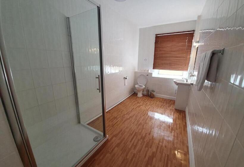 Четырехместный Номер Базовый, The York