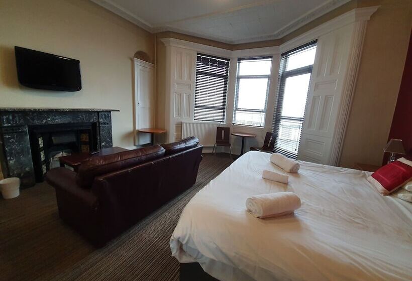 Номер Стандарт, The York