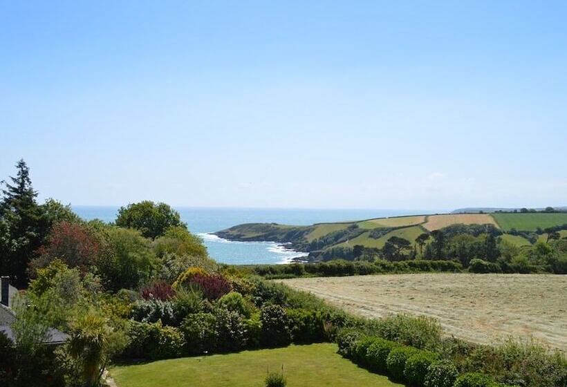 Standard Room Sea View, Trelawne