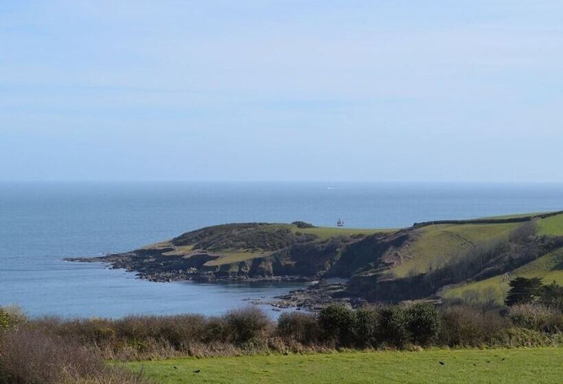 Standard Room Sea View, Trelawne